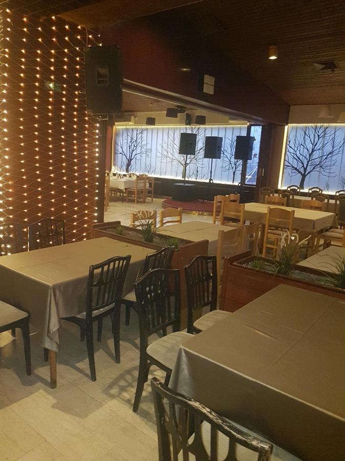 Hotel Sax Balkan ディミトロヴグラード エクステリア 写真