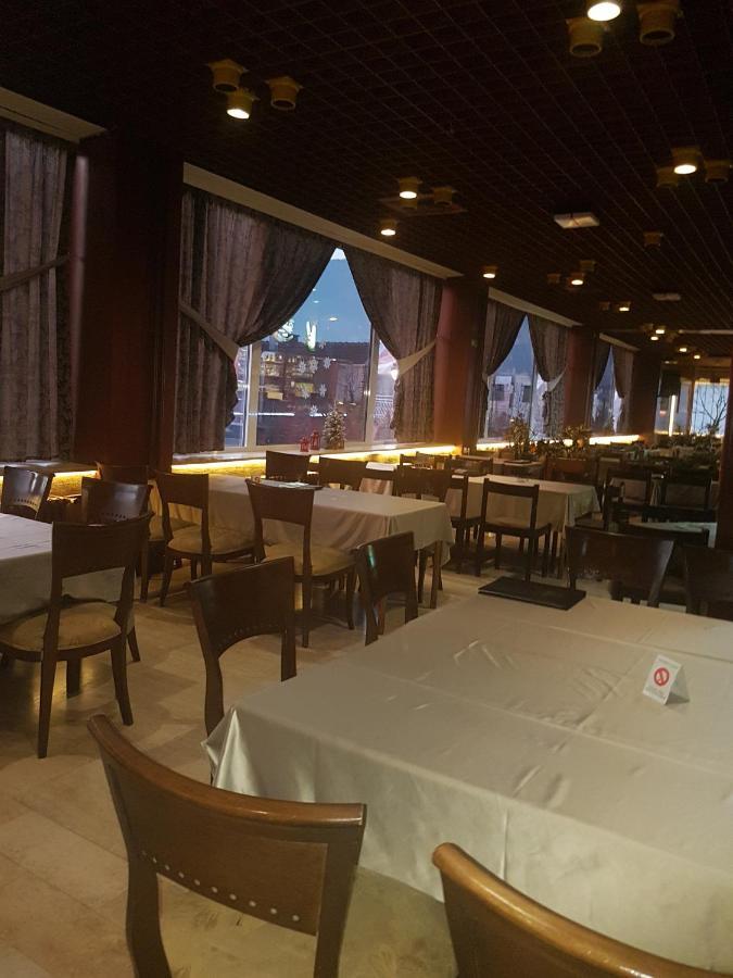 Hotel Sax Balkan ディミトロヴグラード エクステリア 写真