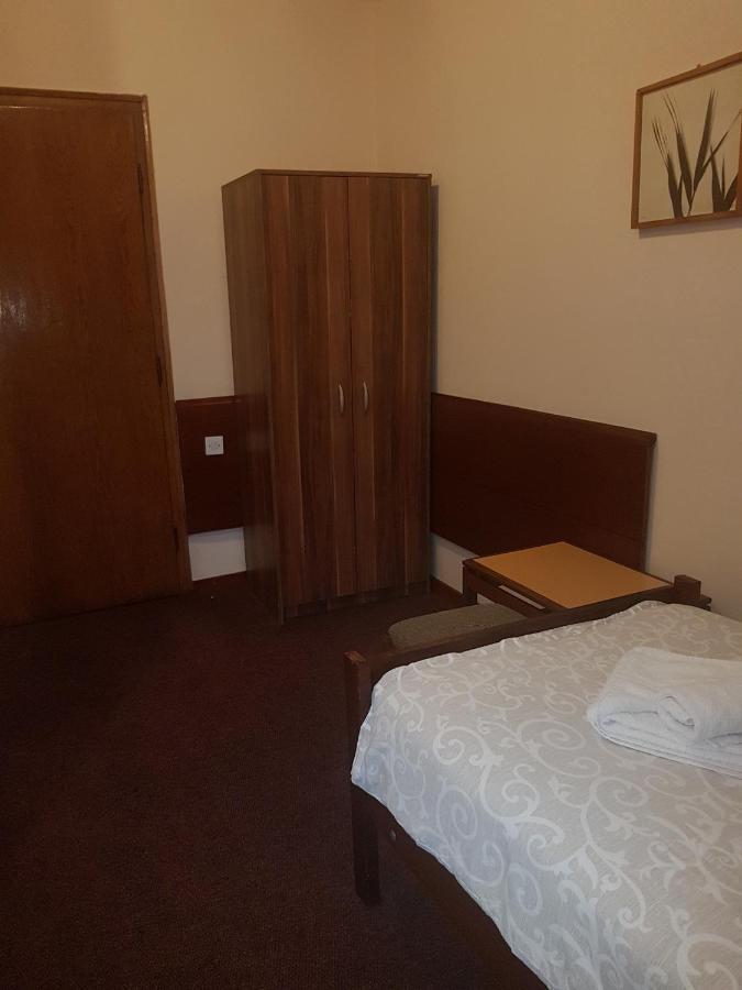 Hotel Sax Balkan ディミトロヴグラード エクステリア 写真
