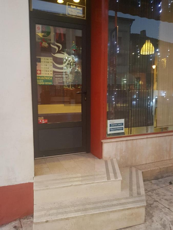 Hotel Sax Balkan ディミトロヴグラード エクステリア 写真