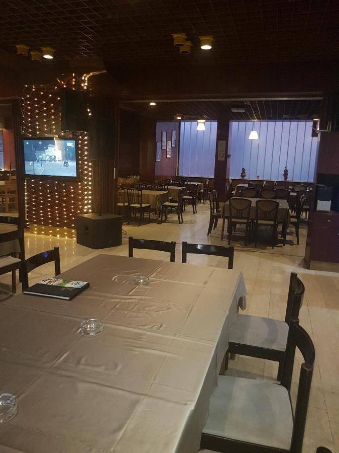 Hotel Sax Balkan ディミトロヴグラード エクステリア 写真